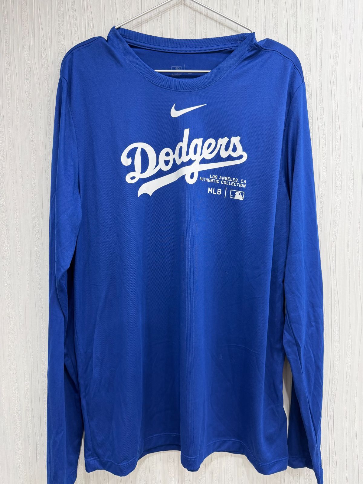新品未使用 Los Angeles Dodgers Authentic Collection 長袖シャツ L