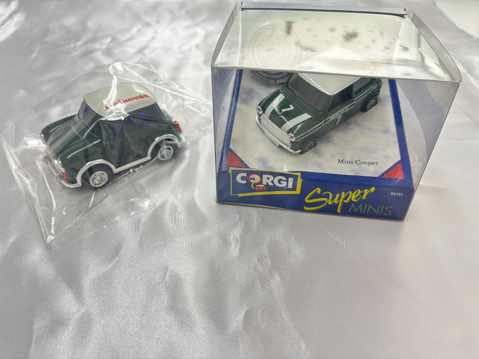 D【ヴィンテージ】ミニクーパー 模型 ミニカー ミキハウス CORGI super