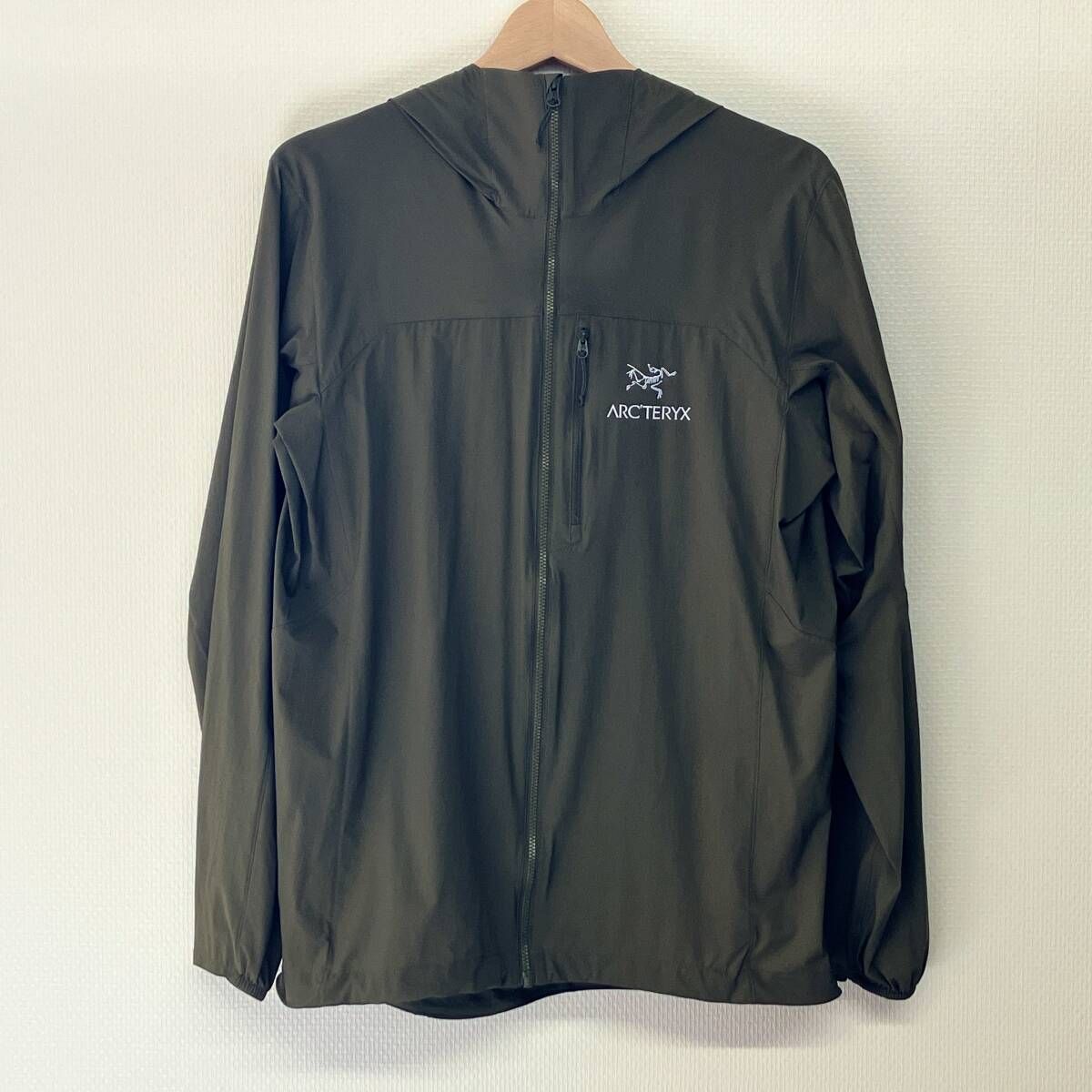 ARC'TERYX アークテリクス Squamish Hoody X000007411 スコーミッシュ フーディ 軽量 ナイロン ジャケット ウィンドシェル カーキ サイズS