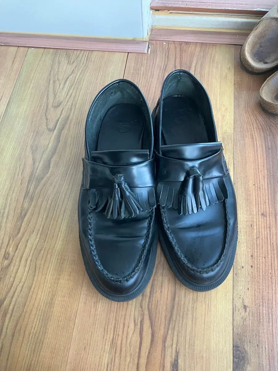 DR. MARTENS ドクターマーチン エイドリアン ブラック 260