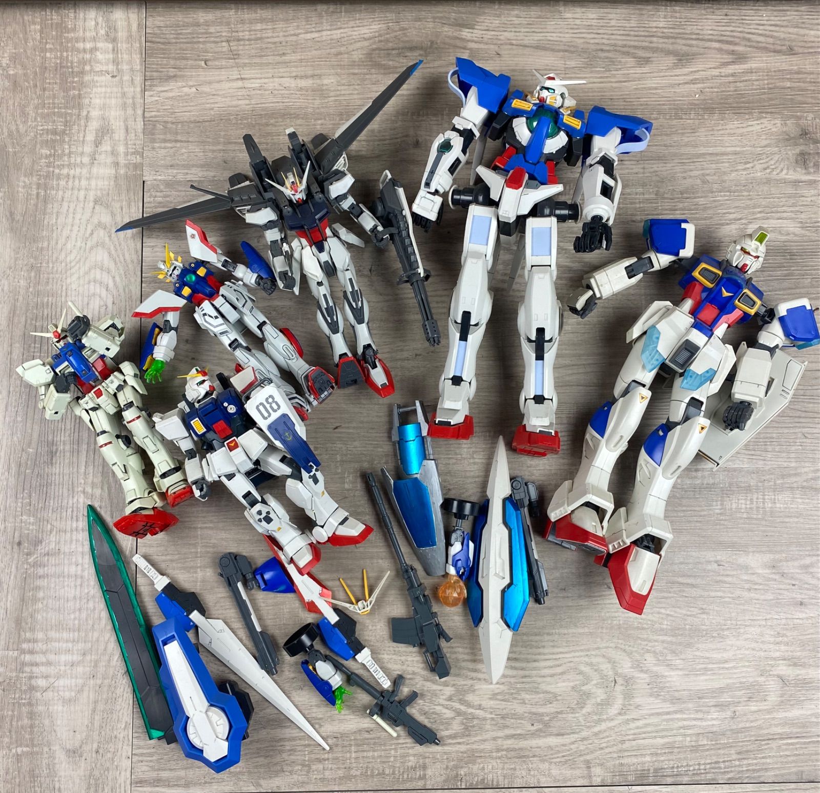 ガンダム　プラモデル　ガンプラ　6体　まとめ売り　ジャンク品　26WK1223
