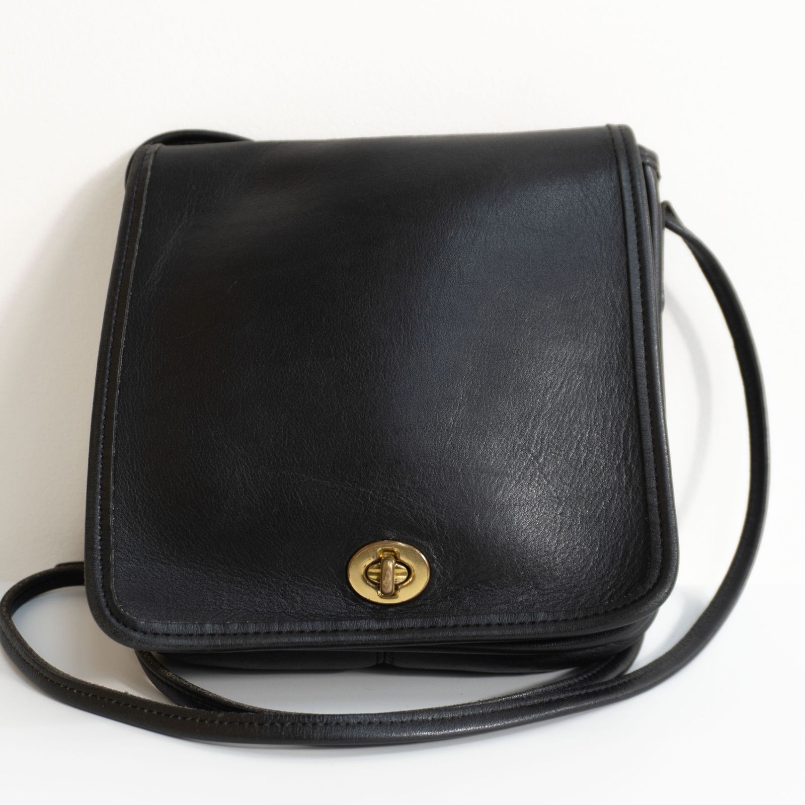 美品】OLD COACH【ターンロック レザー フラップ ショルダーバッグ