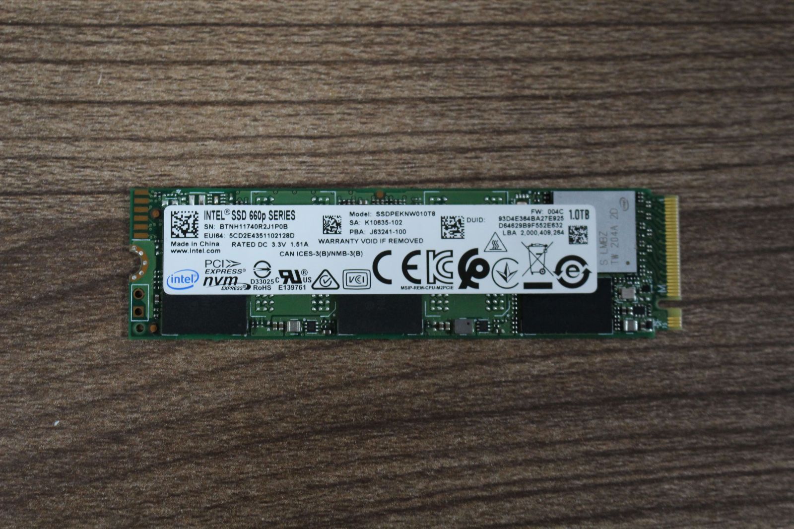 INTEL SSD 660p SERIES m.2 1TB　452