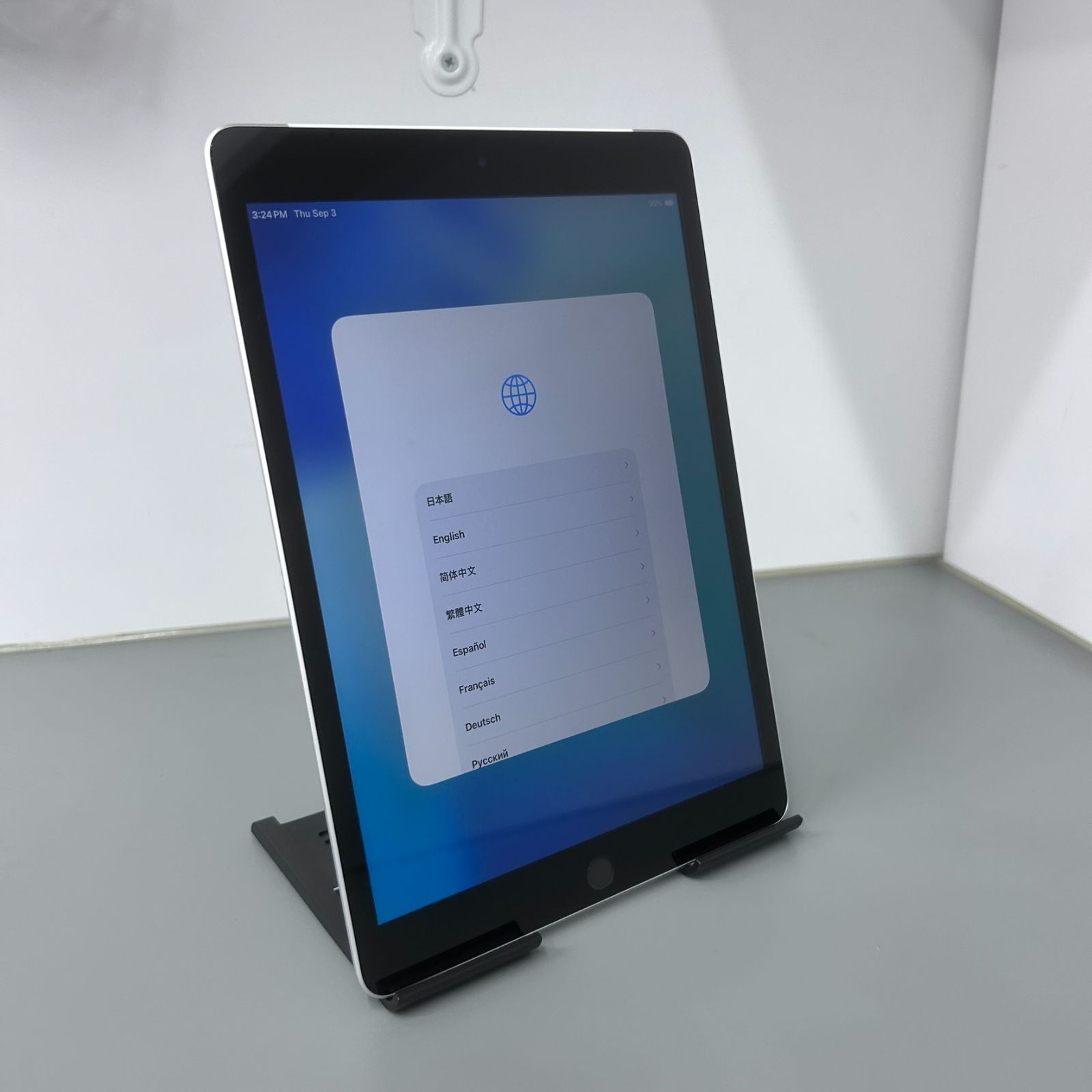 [161] 【状態：バッテリーヘルス78％・画面ペン傷/擦れ傷】iPad 第9世代 Wi-Fi+セルラーモデル 64GB シルバー | あいぱっど アイパッド タブレット 中古iPad iPad本体 ipad A2604