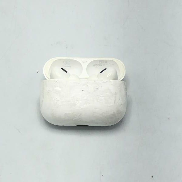 【中古】Apple Air Pods Pro(第2世代) MagSafe充電ケース(USB-C)付き MTJV3J/A【ジャンク品】[10]