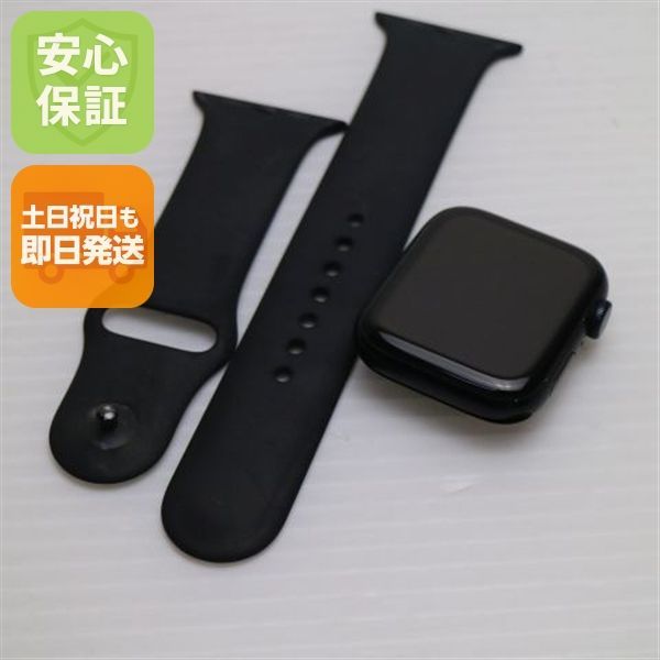 美品 Apple Watch SE(第2世代) 44mm GPS ミッドナイト スマホ 土日祝発送 即日発送