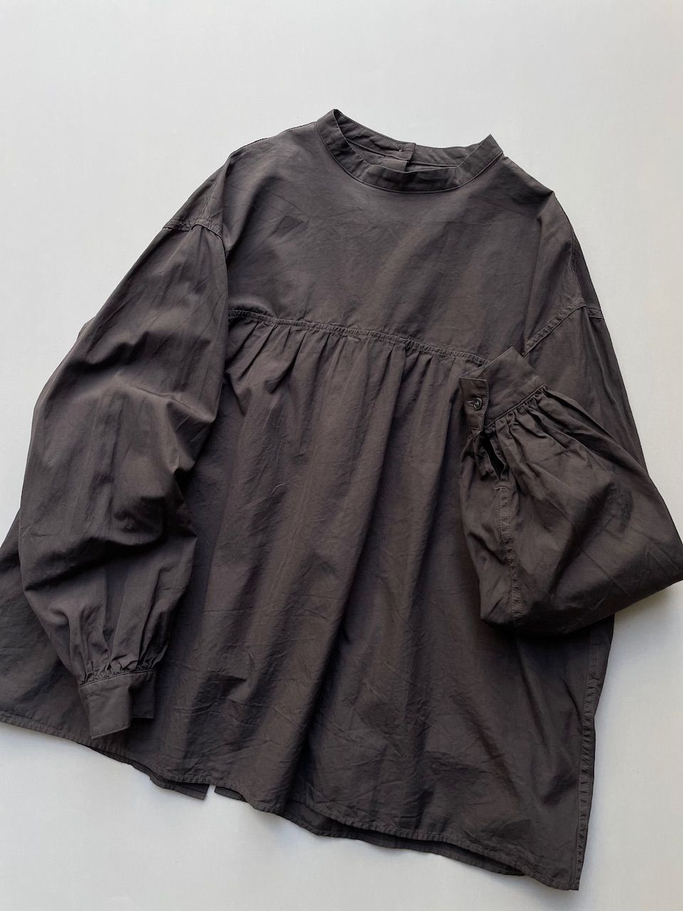 holk ホーク back button shirt バッグボタンシャツ ブラウス 販売継続品 定価2.9万 日本製 10,124円