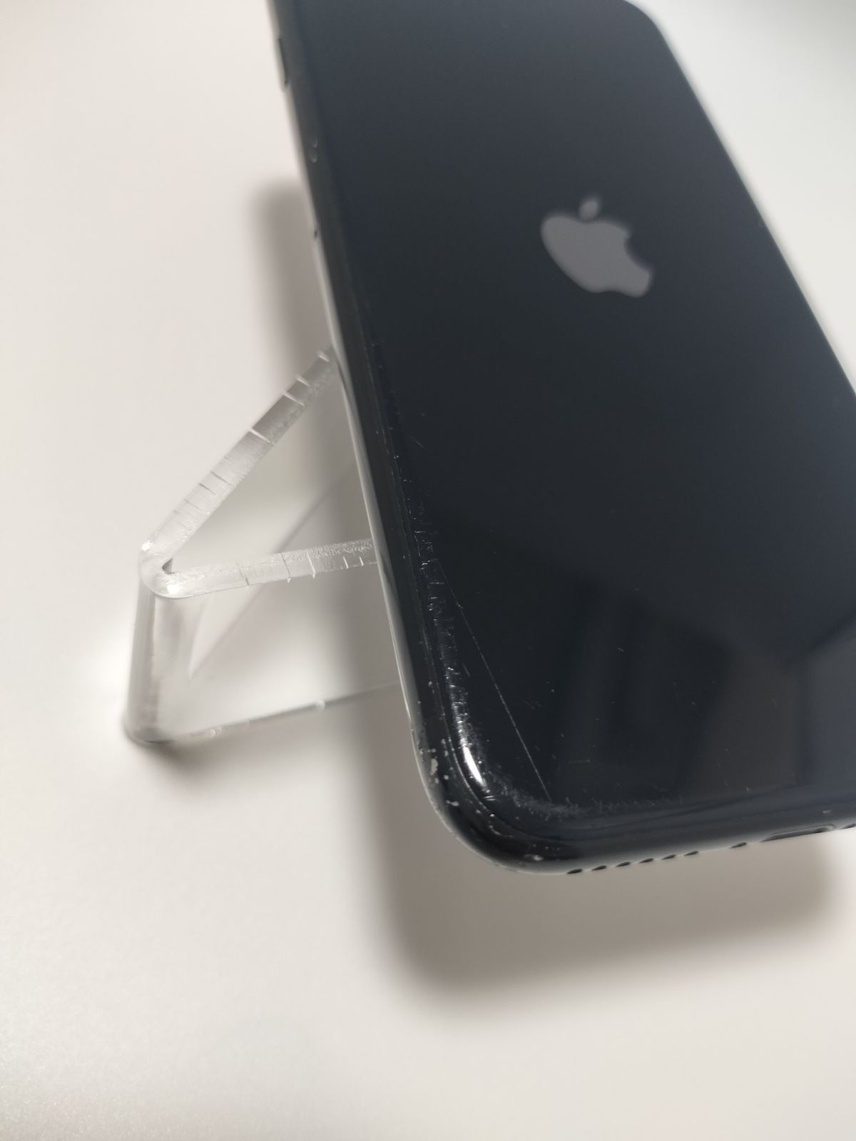 iPhoneSE3 64GB ミッドナイト 傷や汚れあり - メルカリ