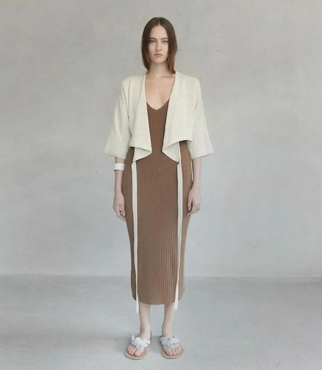 verso (ベルソ) Paper Crop Cardigan クロップド ラブ カーディガン / リーフォース BASERANGE ベースレンジ 6,999円