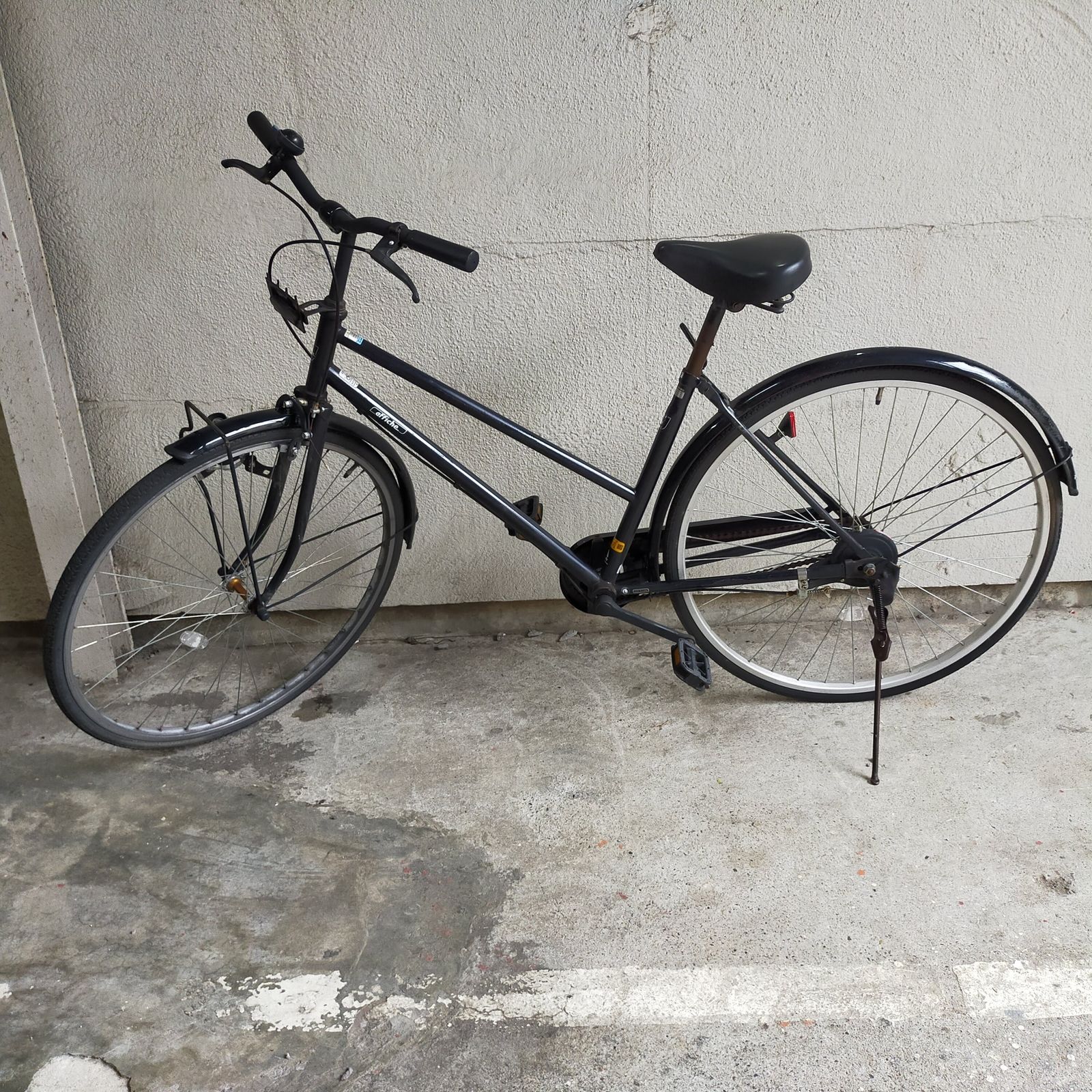 【Not delivered !!! 手渡限定：板橋区蓮沼町】 27インチ シティサイクル 自転車 ブラック 前後フェンダー 直接引取限定 現状品 6,319円