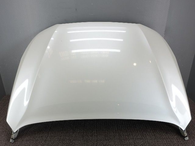9047　スバル インプレッサ　GP6　ボンネット　フードパネル　ヒンジ付　37J　（A1-3）