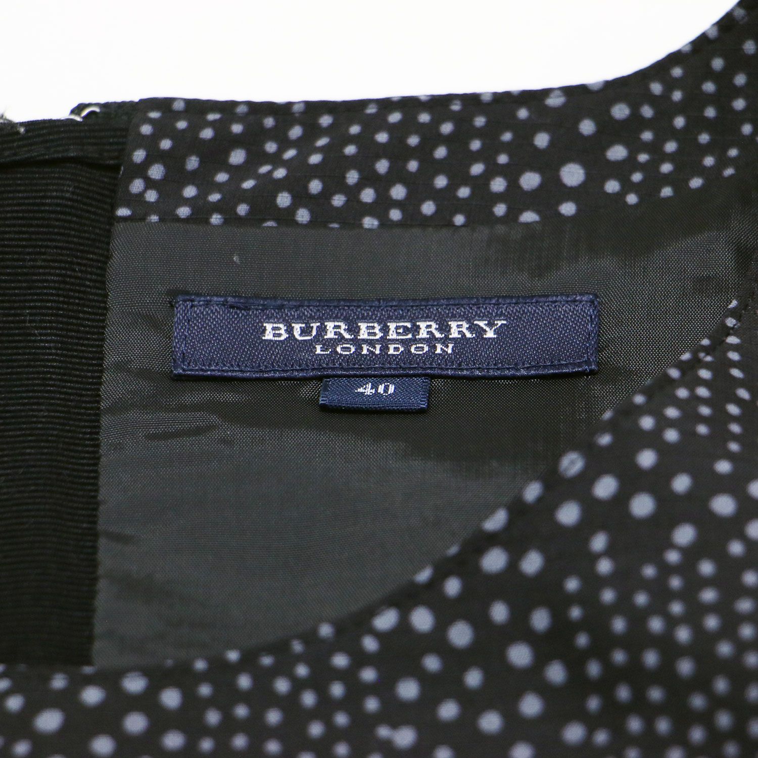 BURBERRY LONDON バーバリー ロンドン ワンピース ブラック 黒 40(L) ドット柄ワンピース ドレス Aライン ラウンドネック 半袖 薄手 ベルト付き 総柄 バックファスナー 日本製 トップス【レディース】【中古】