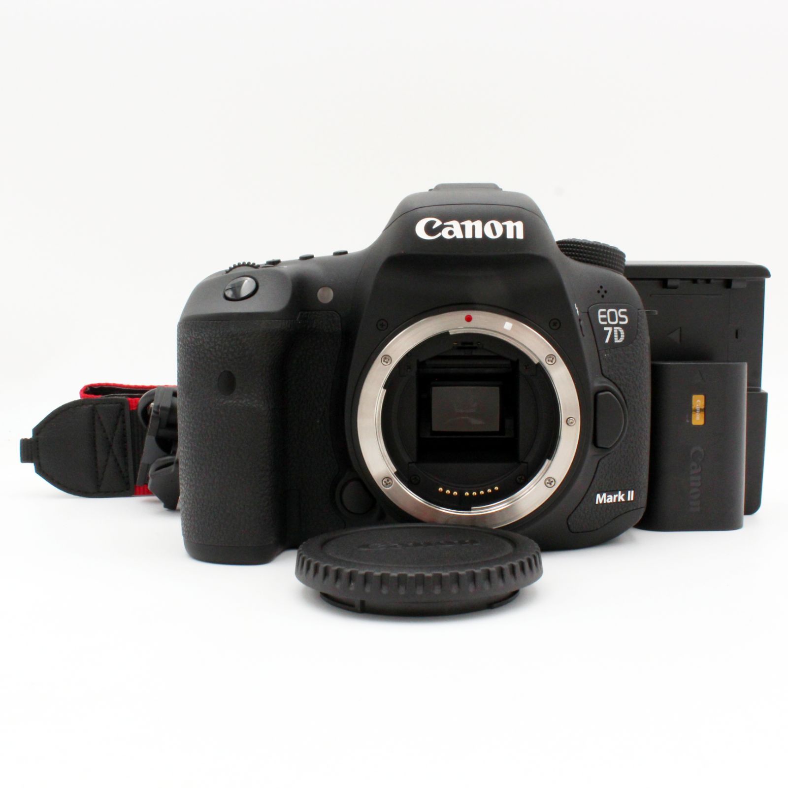 わずかシャッター数12214枚【新品級】CANON EOS 7D Mark II ボディ#0821