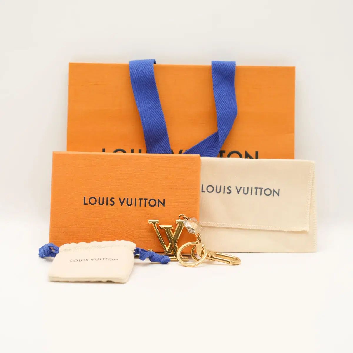 ルイヴィトン LV パセット キーホルダー & バッグチャーム M65216