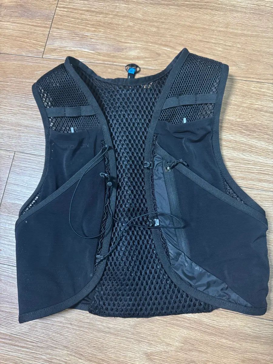 M)SALOMON アクティブ スキン 4