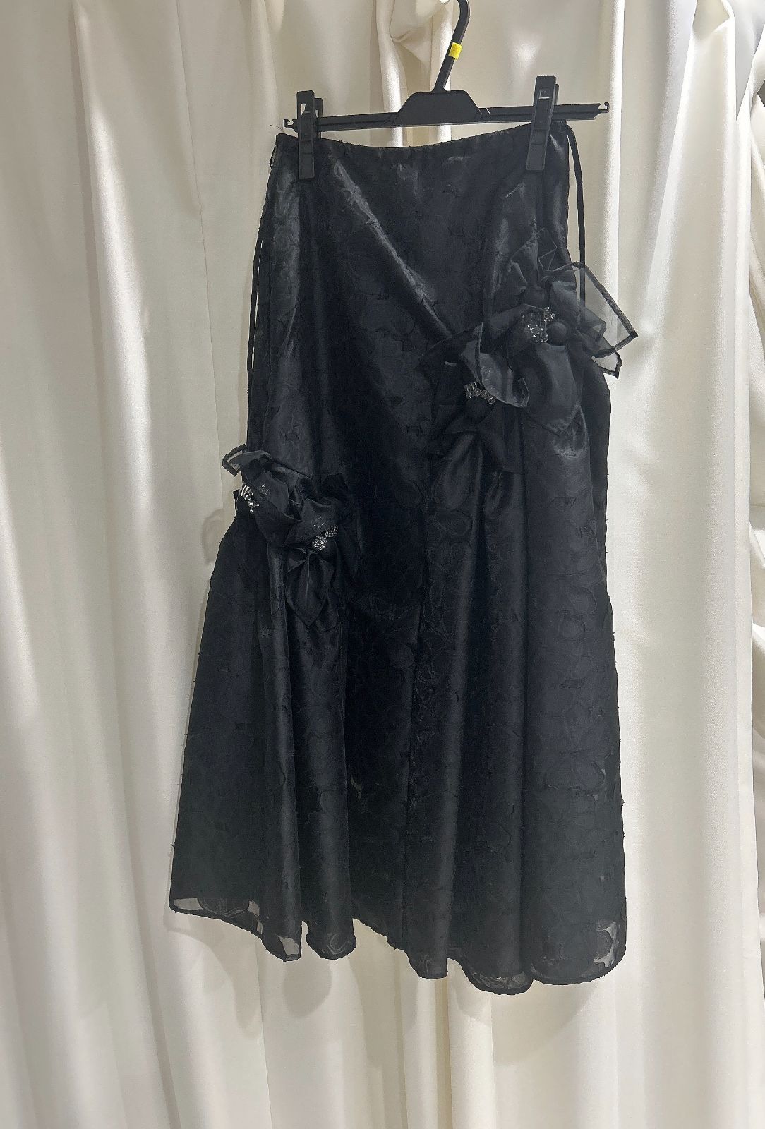 新品未使用RIV NOBUHIKO リブノブヒコ スカートフラワーモチーフ