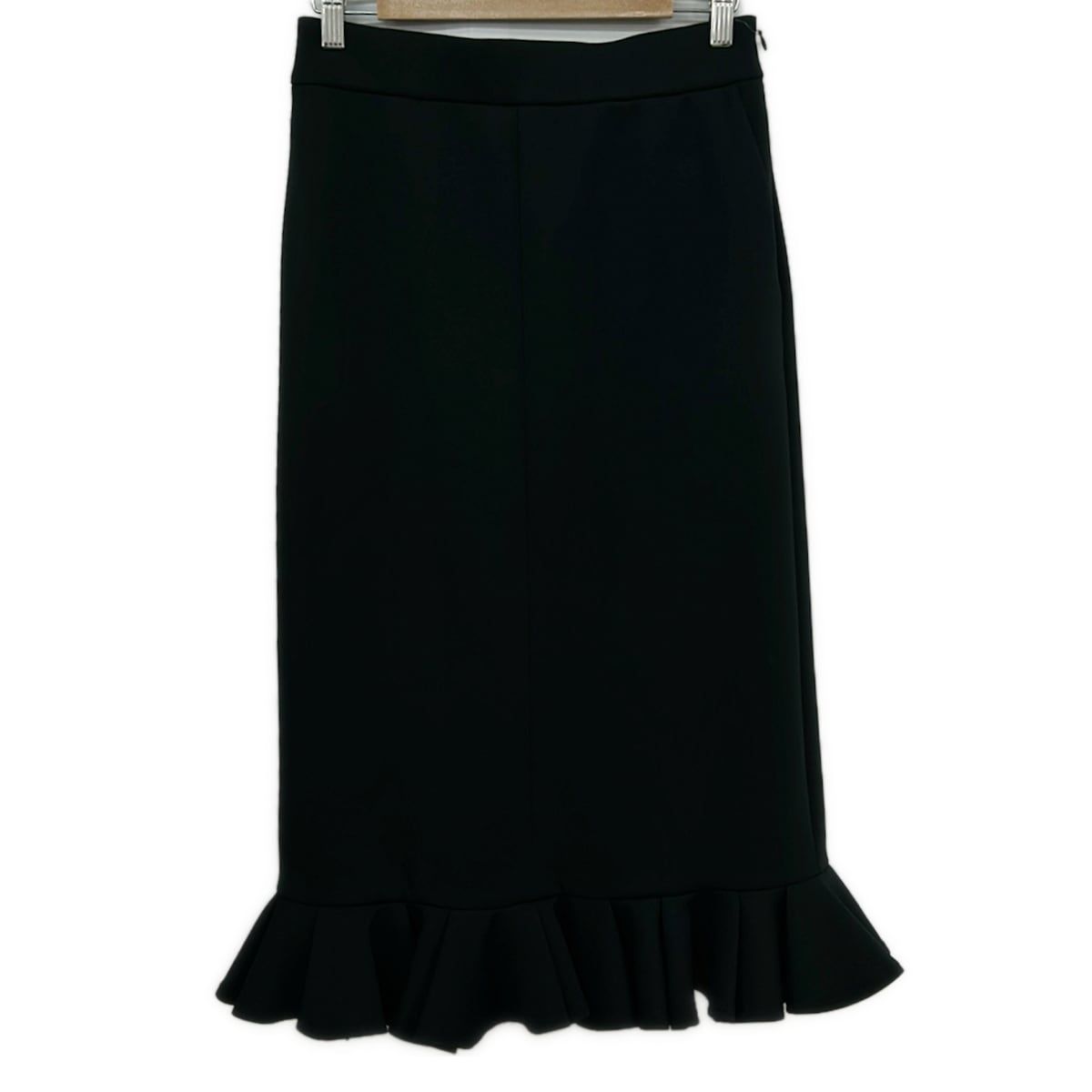 ADORE(アドーア) ロングスカート サイズ38 M レディース美品 - 黒 フリル/ウエストゴム 10,293円