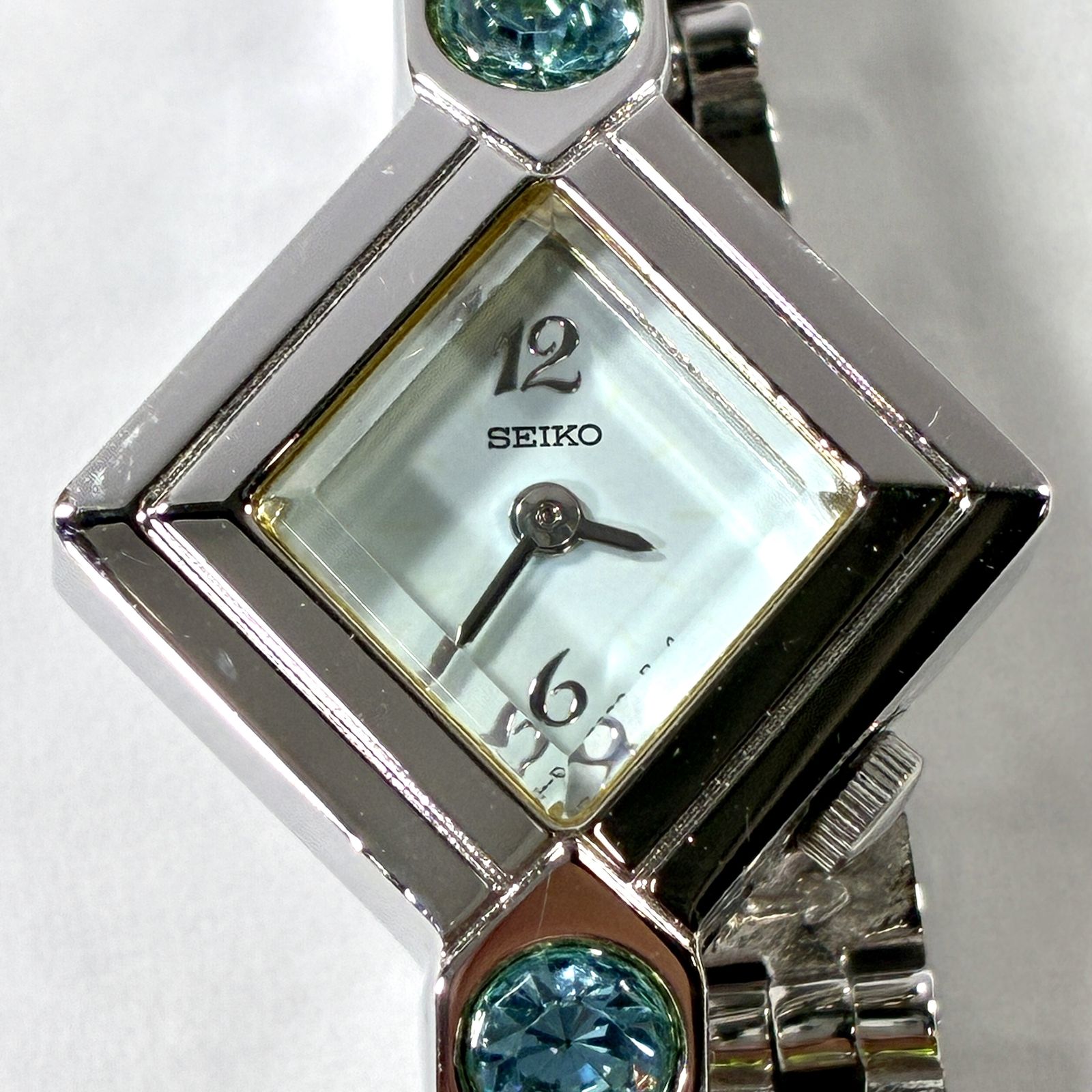 ☆ 【ジャンク品】 ブレスレット ウォッチ ストーン付き SEIKO 