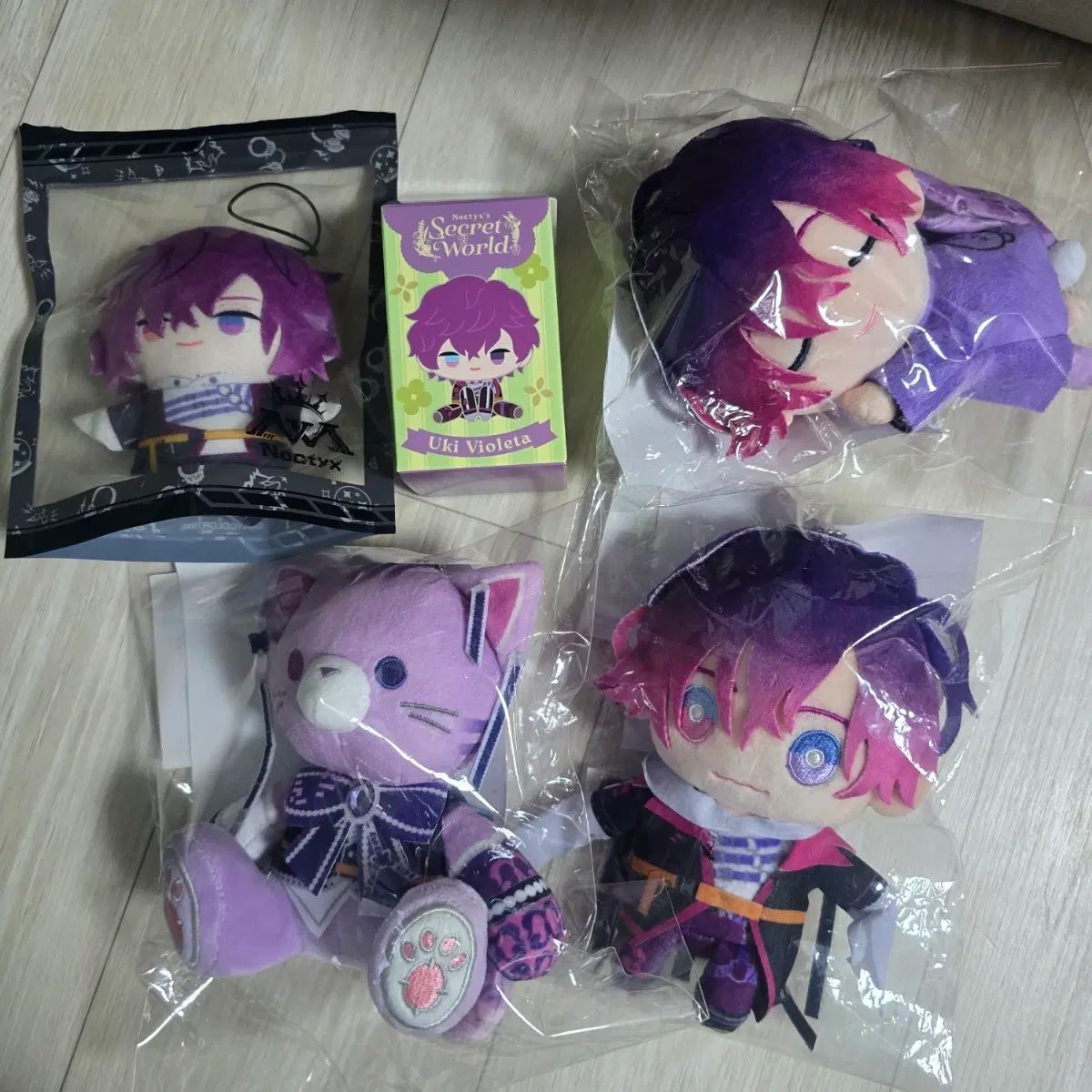 浮奇・ヴィオレタ(ウキ) ぬいぐるみ まとめ 出品
