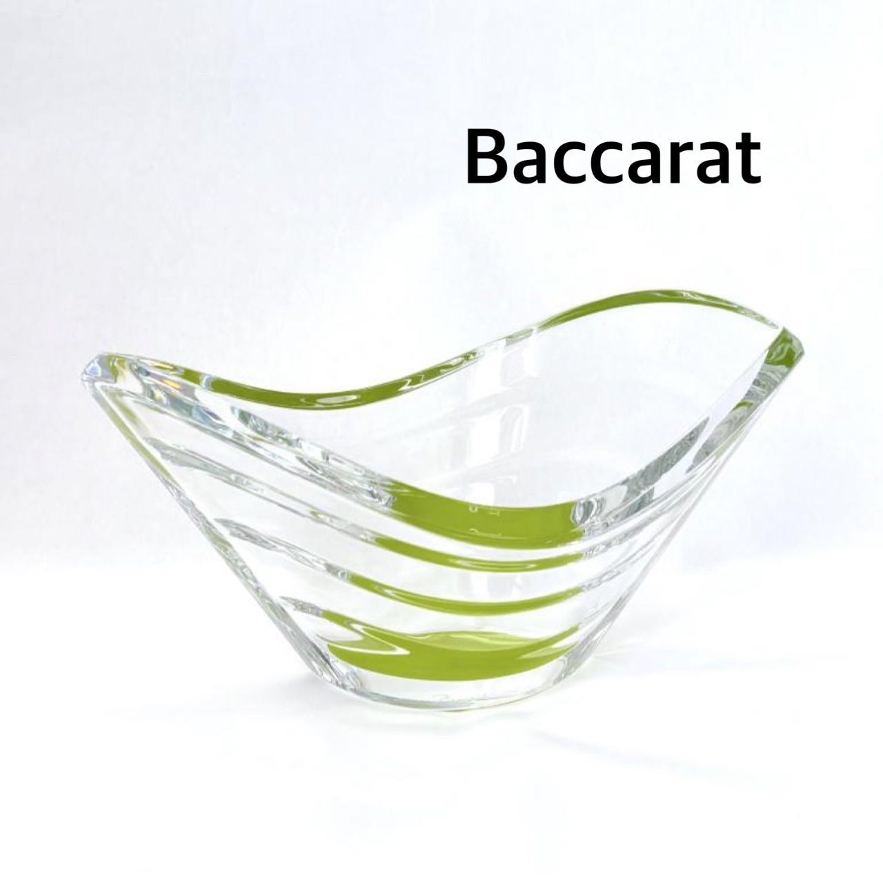 ★Baccarat バカラ　ウェーブボウル　フラワーベース　インテリア　送料込み　6470325