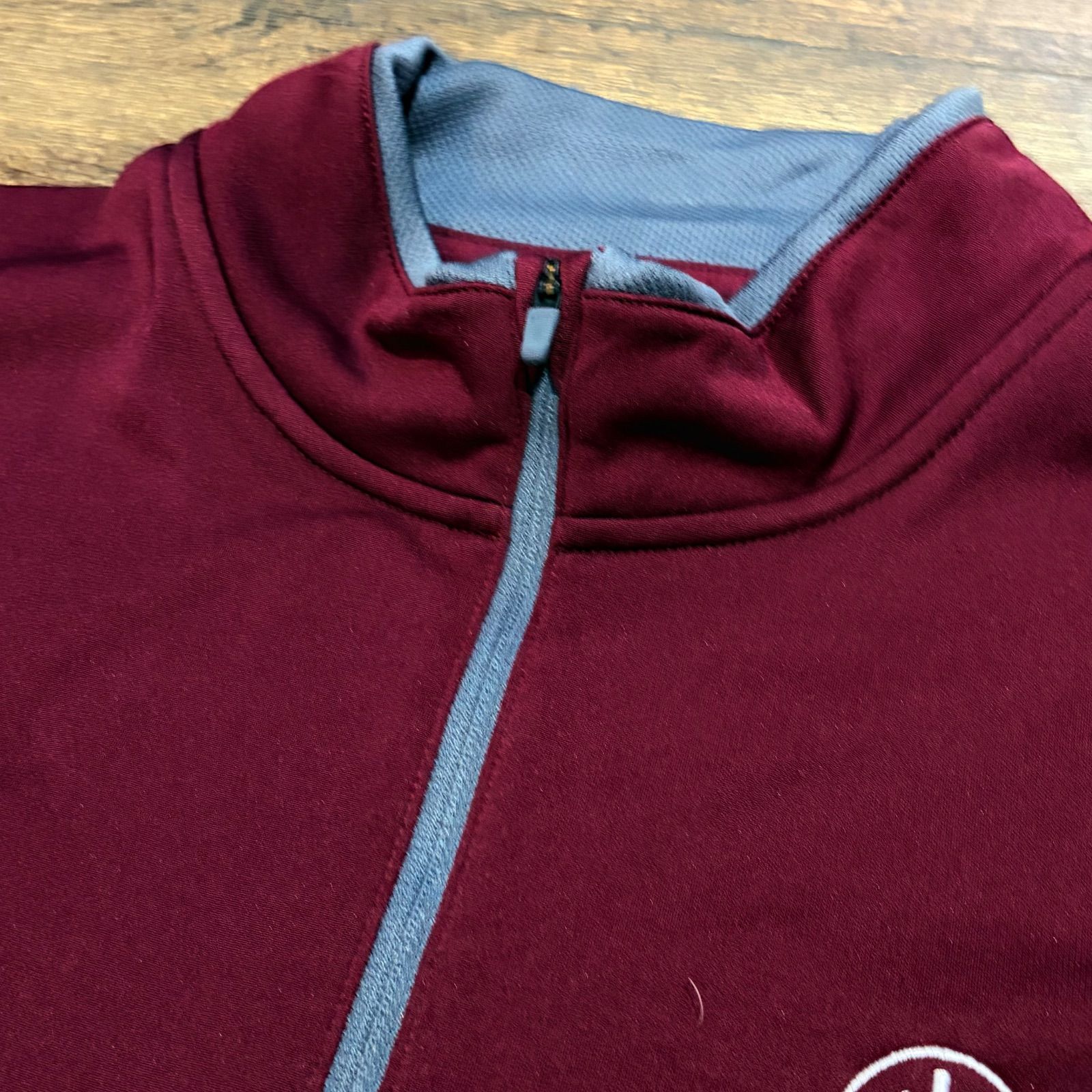https://assets.mercari-shops-static.com/-/large/plain/2JWH3PvrtWzc4KLCAuHCAd.jpg@jpg