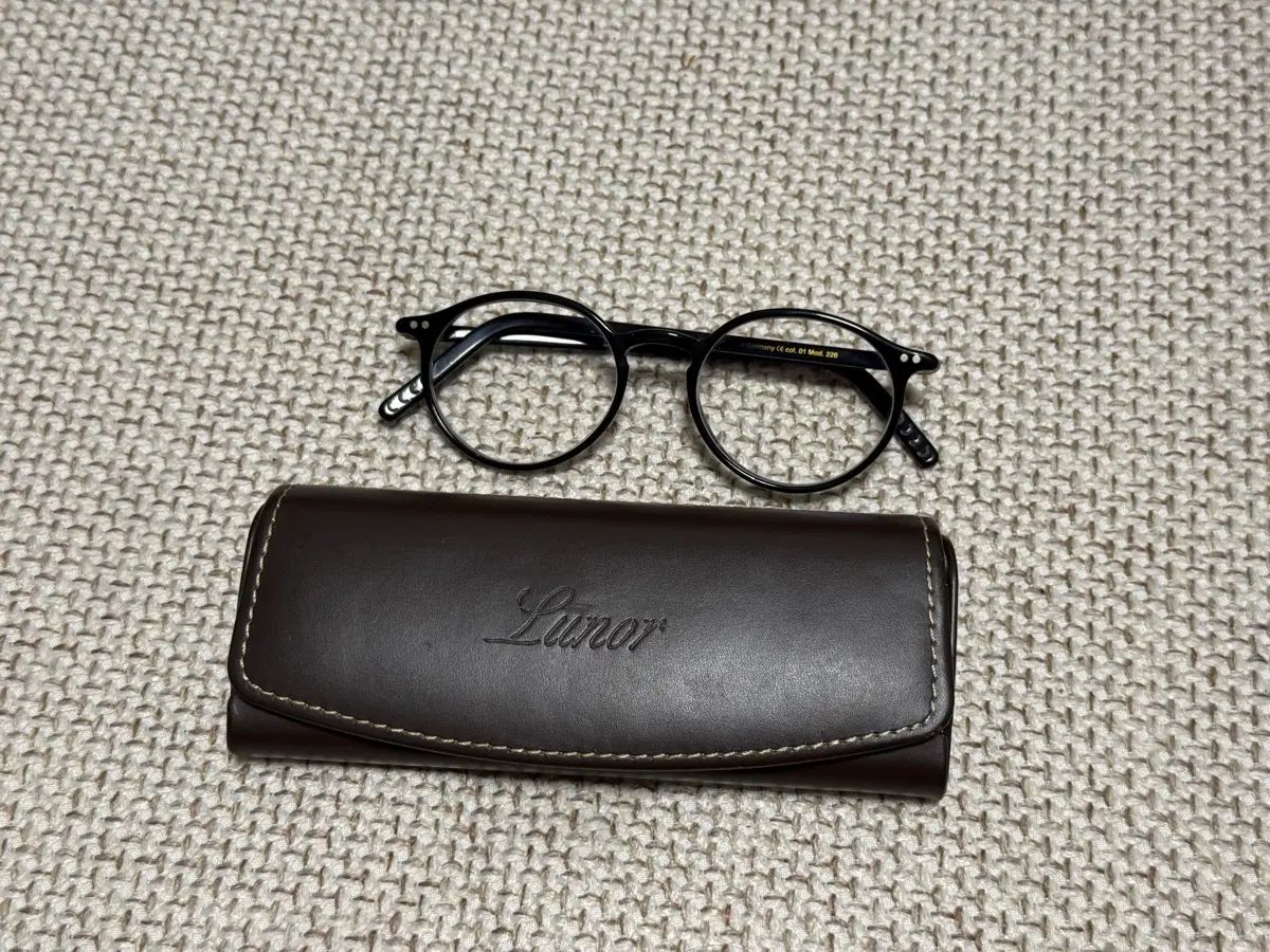 ルノア Lunor メガネ A5 mod 226