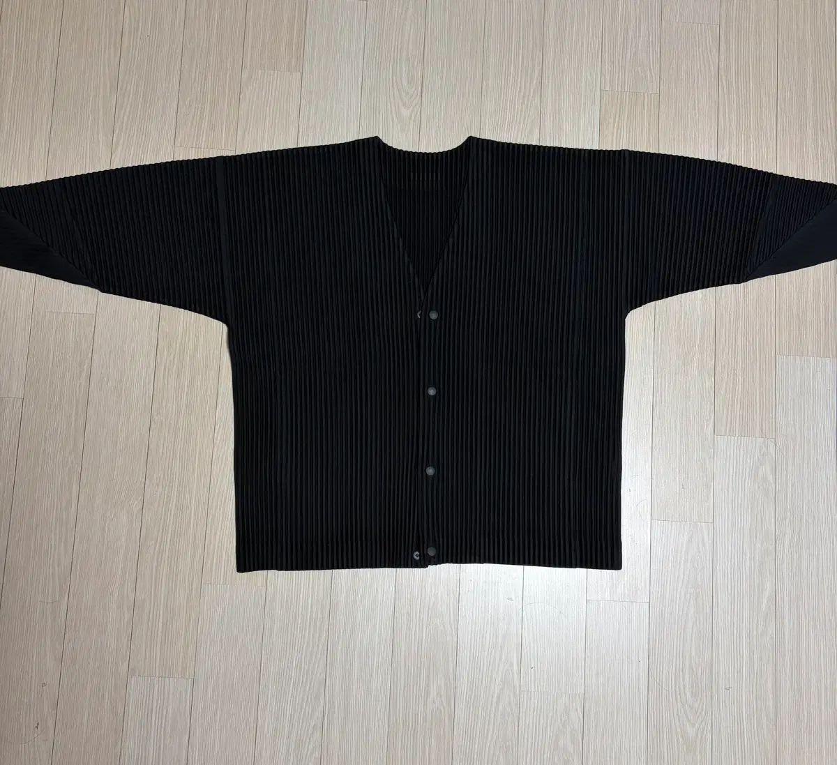 ISSEY MIYAKE HOMME PLISSÉ カーディガン