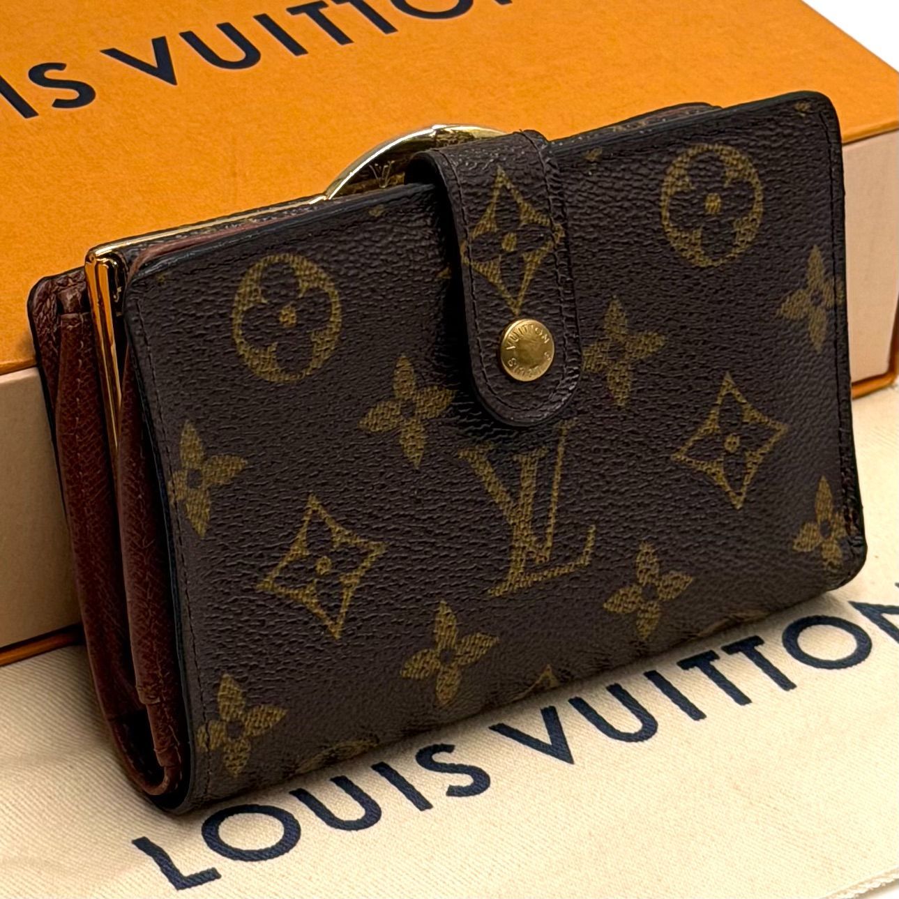ルイヴィトン LOUIS VUITTON モノグラム ポルトモネビエ ヴィエノワ 二つ折り財布 がま口 お札入れ 男女兼用 ブラウン 茶色 レザー 14,400円