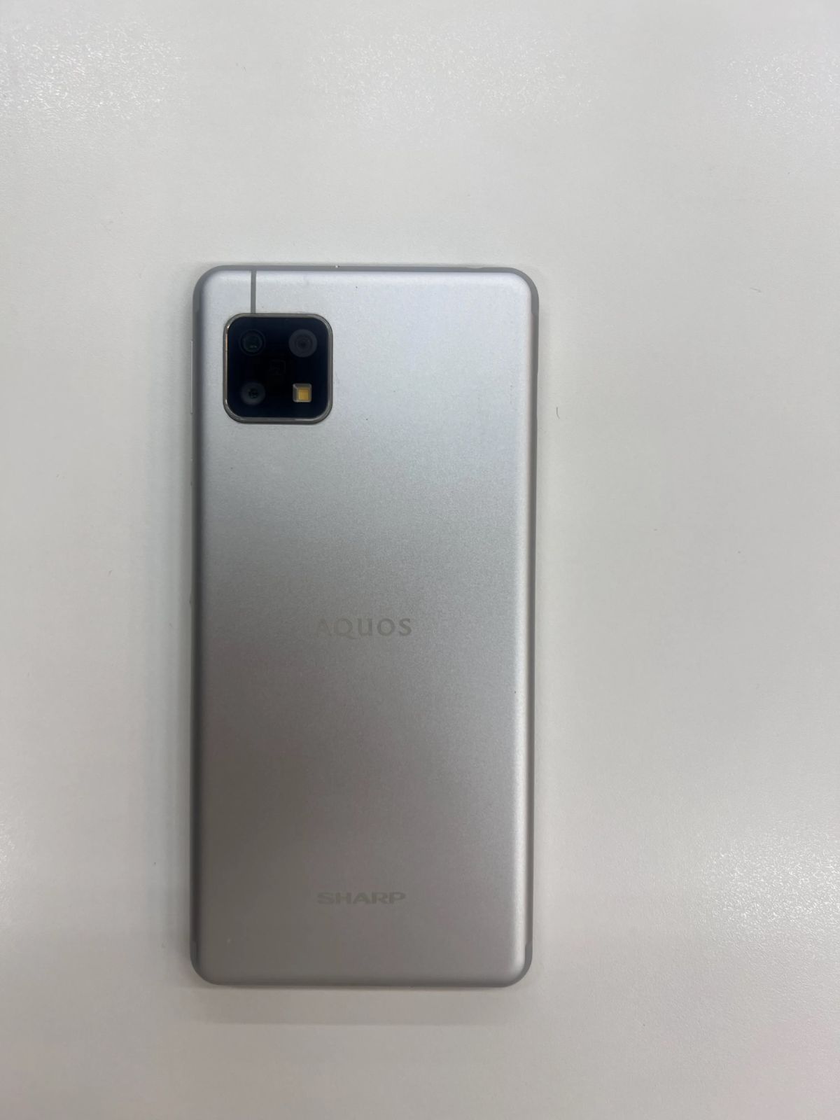 SHARP AQUOS sense4 SH-M15 SIMフリー シルバー - メルカリ