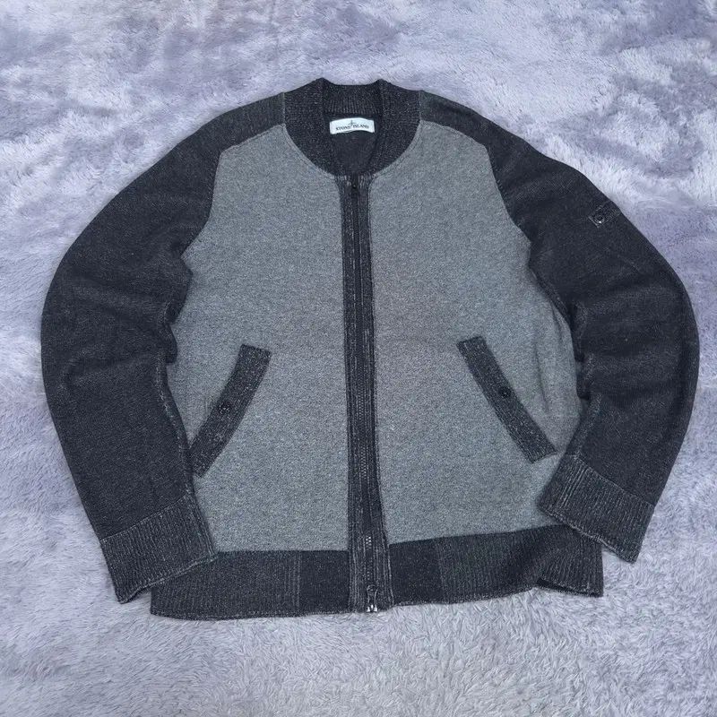 100 ストーンアイランド カーディガン | 0903A11 26,986円