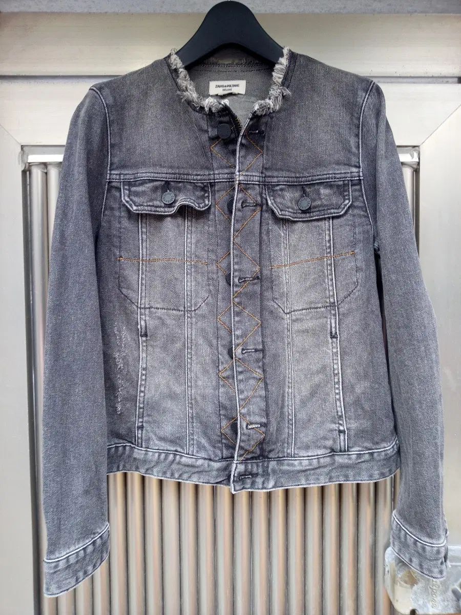正規品 ZADIG&VOLTAIRE ザディグ・エ・ヴォルテール レディース ヴィンテージ ブラック デニムジャケット S 傷なし