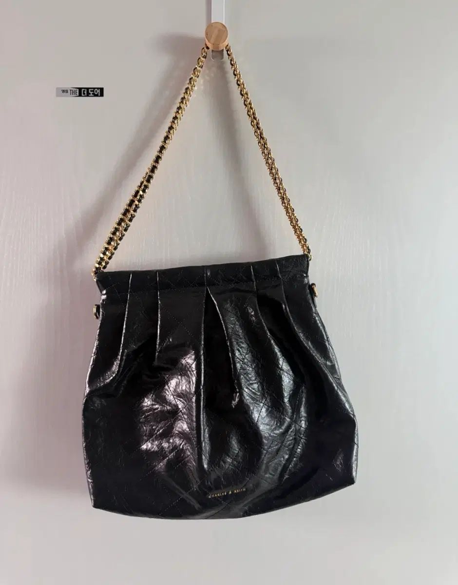 チャールズアンドキース 듀오 ダブル チェーン ラージ HOBO BAG ブラック