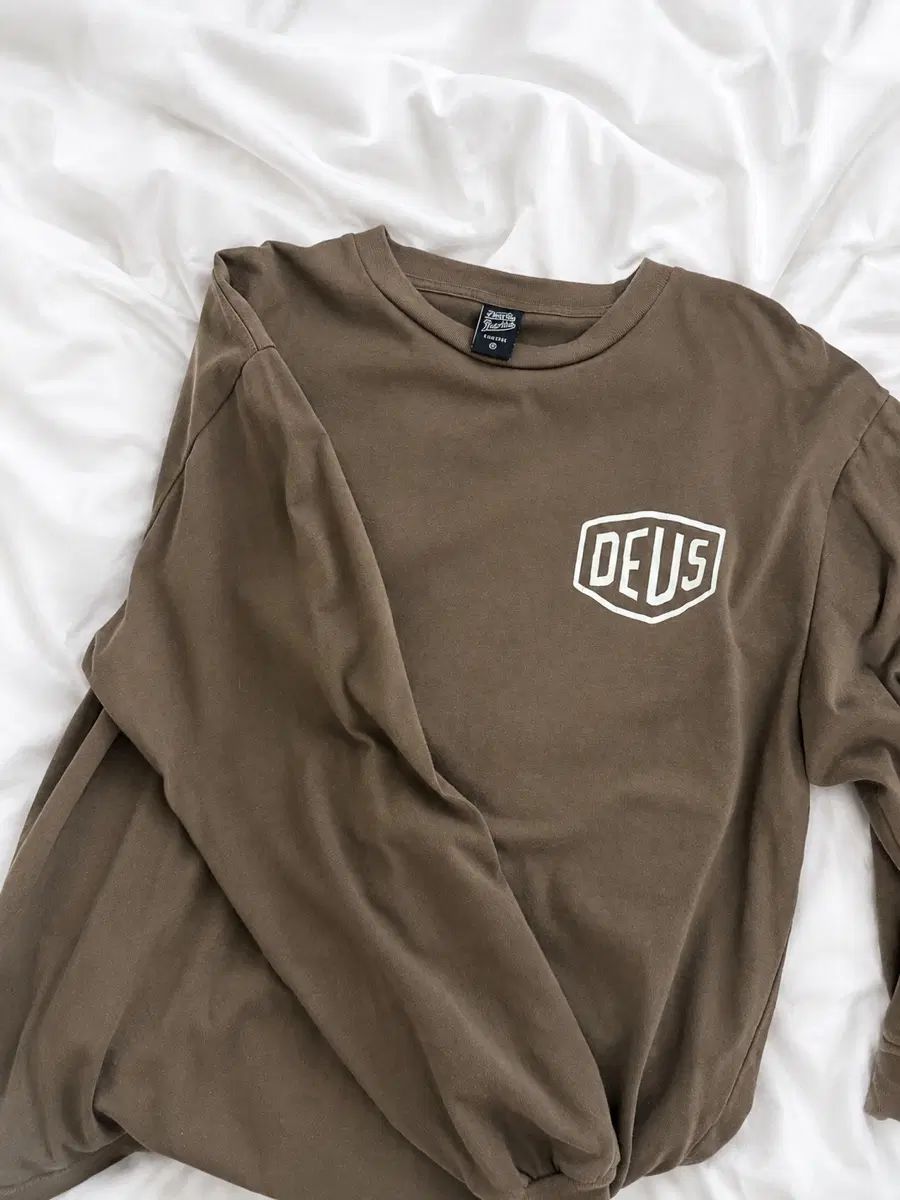 DEUS EX MACHINA ソウル ロングスリーブ M ブラウン 茶色