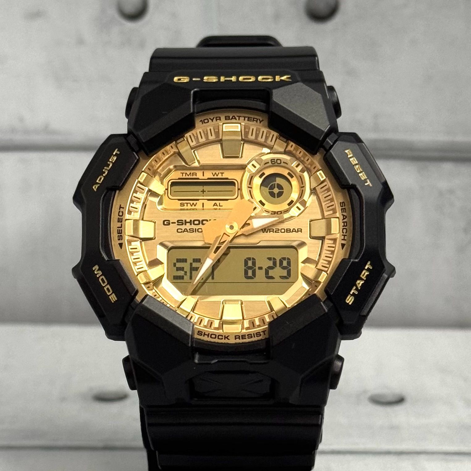 CASIO G-SHOCK GA-010GGB-1A9JF カシオ Gショック 【稼働／美品】管理W215 7,824円