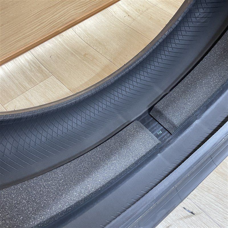 235/45R21 ダンロップ SP SPORT MAXX LUX 2025年製 21インチ タイヤ 2