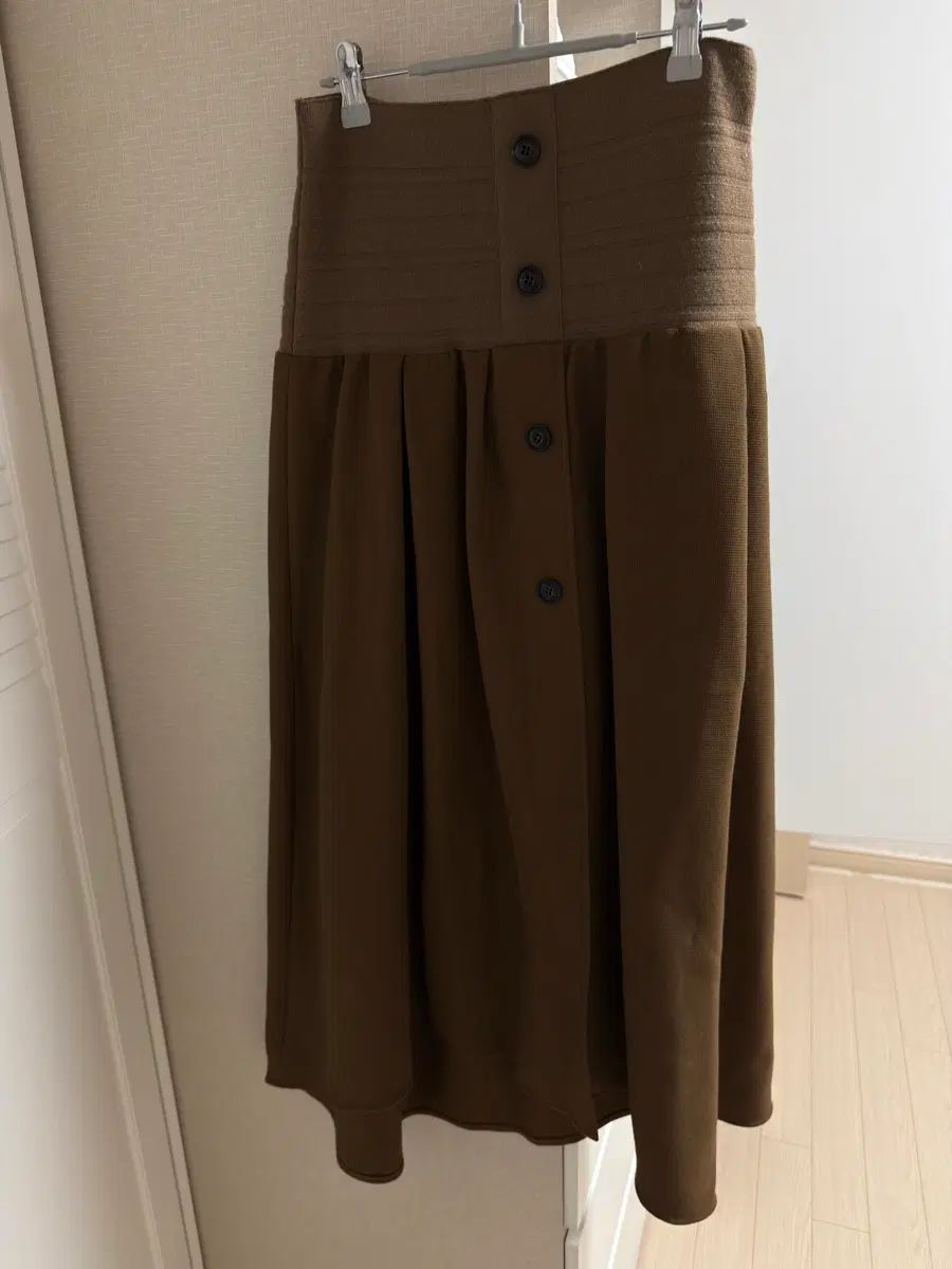 システム ボタン スカート The HANDSOME