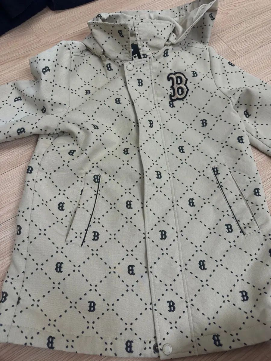 MLB キッズ トレンチ ジャケット 140