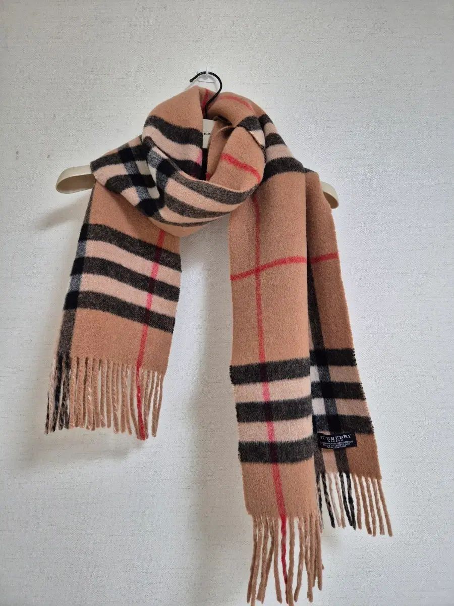 バーバリーカシミア混ブレンドマフラー (正規品) 38,745円