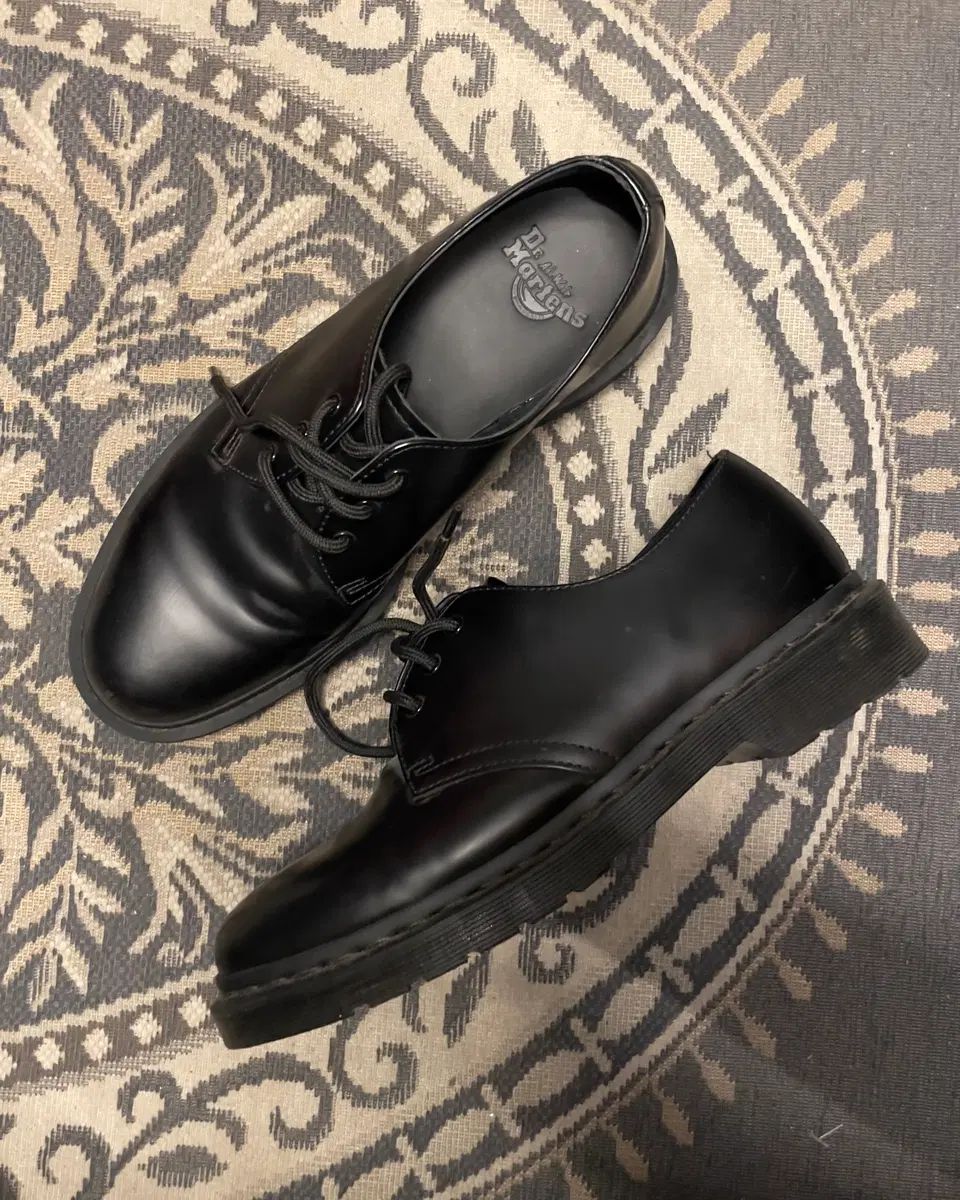 DR. MARTENS 14345 3ホール ウール モノ ブラック 靴 12,302円