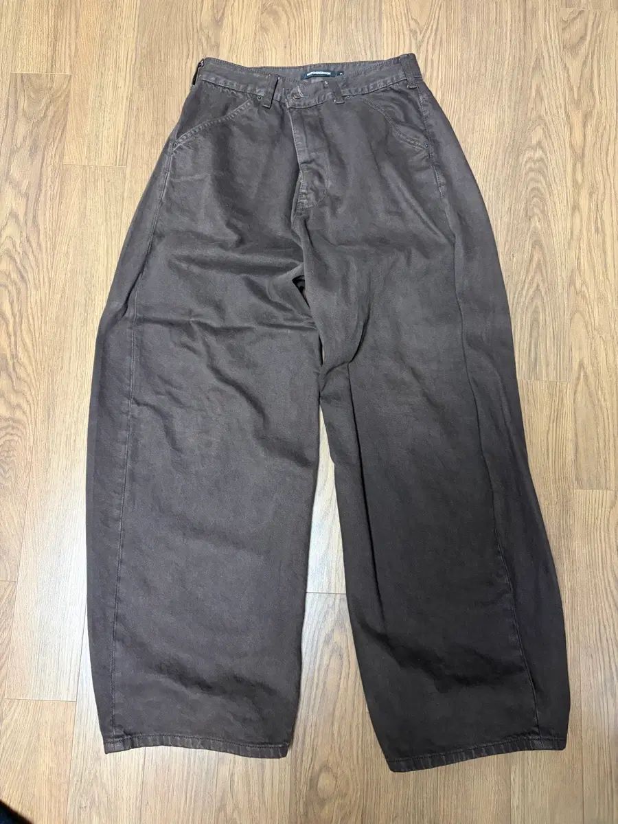 Hatchingroom カーブ ジーン ブラウン 9,391円