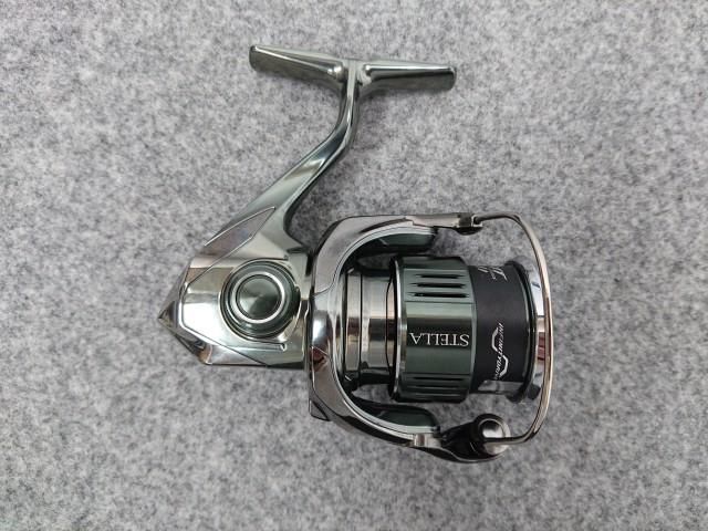未使用品】 シマノ 22 ステラ C2000SHG スピニングリール STELLA