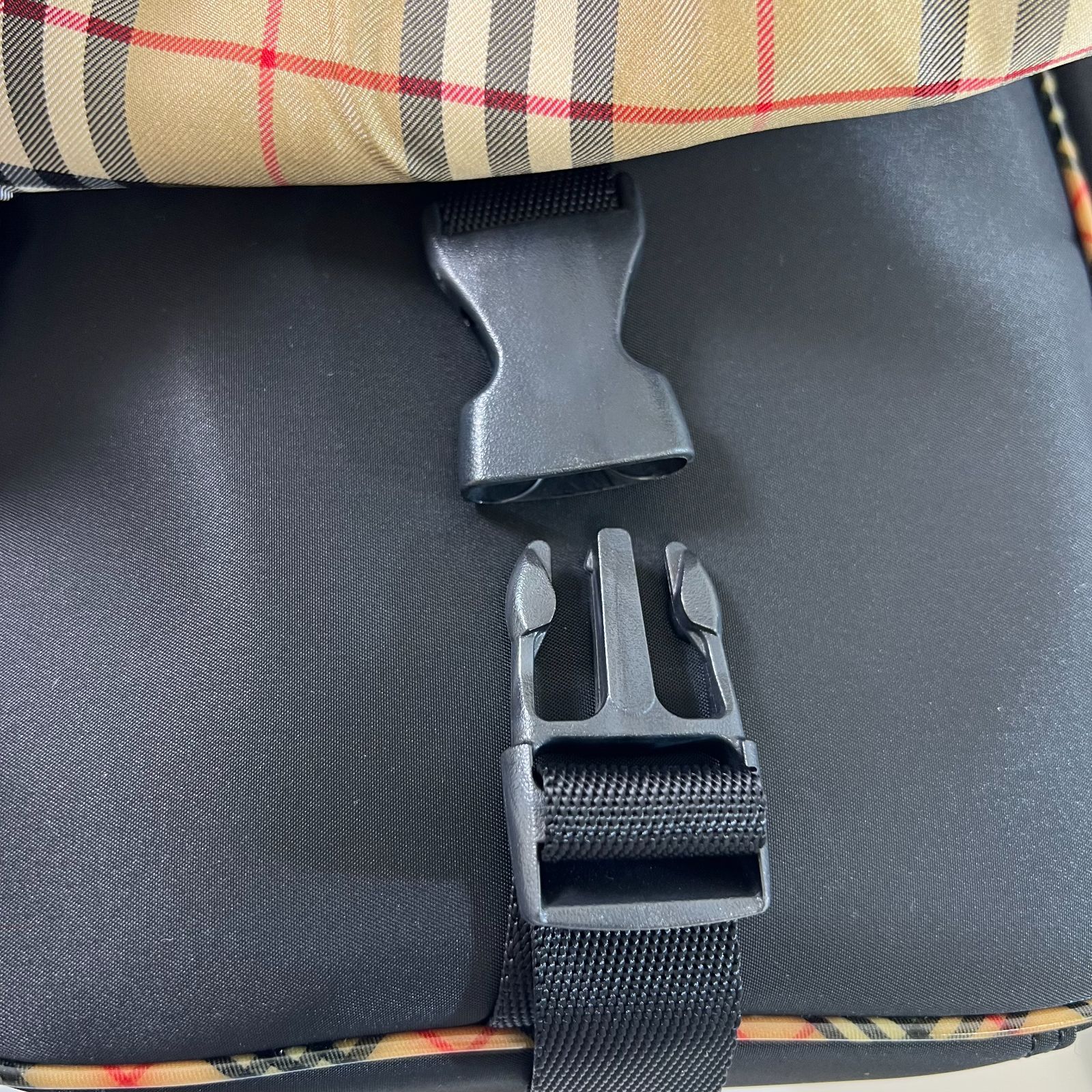 https://assets.mercari-shops-static.com/-/large/plain/2JWJwbSnpisycMdXksQRs3.jpg@jpg