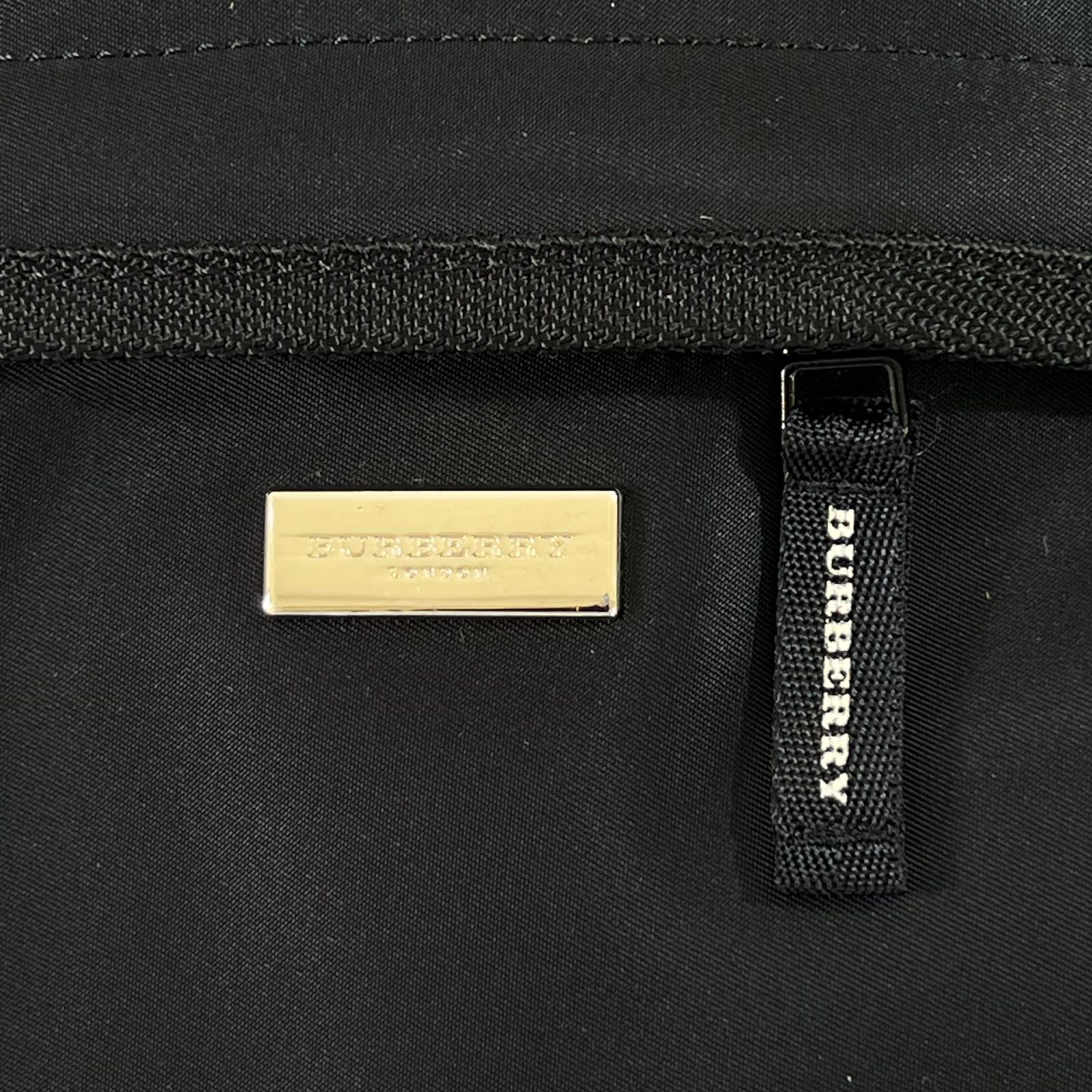 https://assets.mercari-shops-static.com/-/large/plain/2JWJwgHubrUVK6dFTubEwp.jpg@jpg