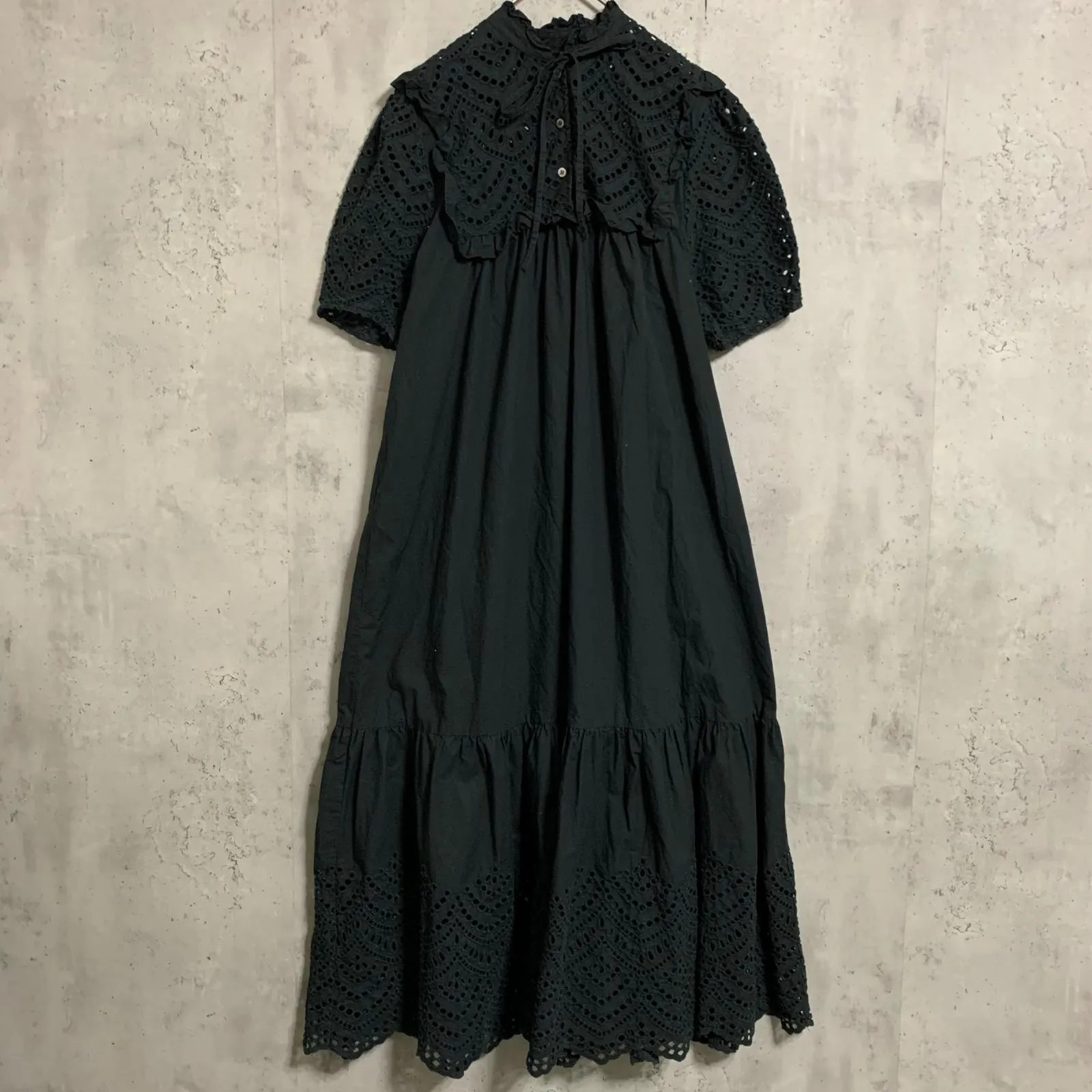 □ nano universe ナノユニバース カットワーク 刺繍 ティアード
