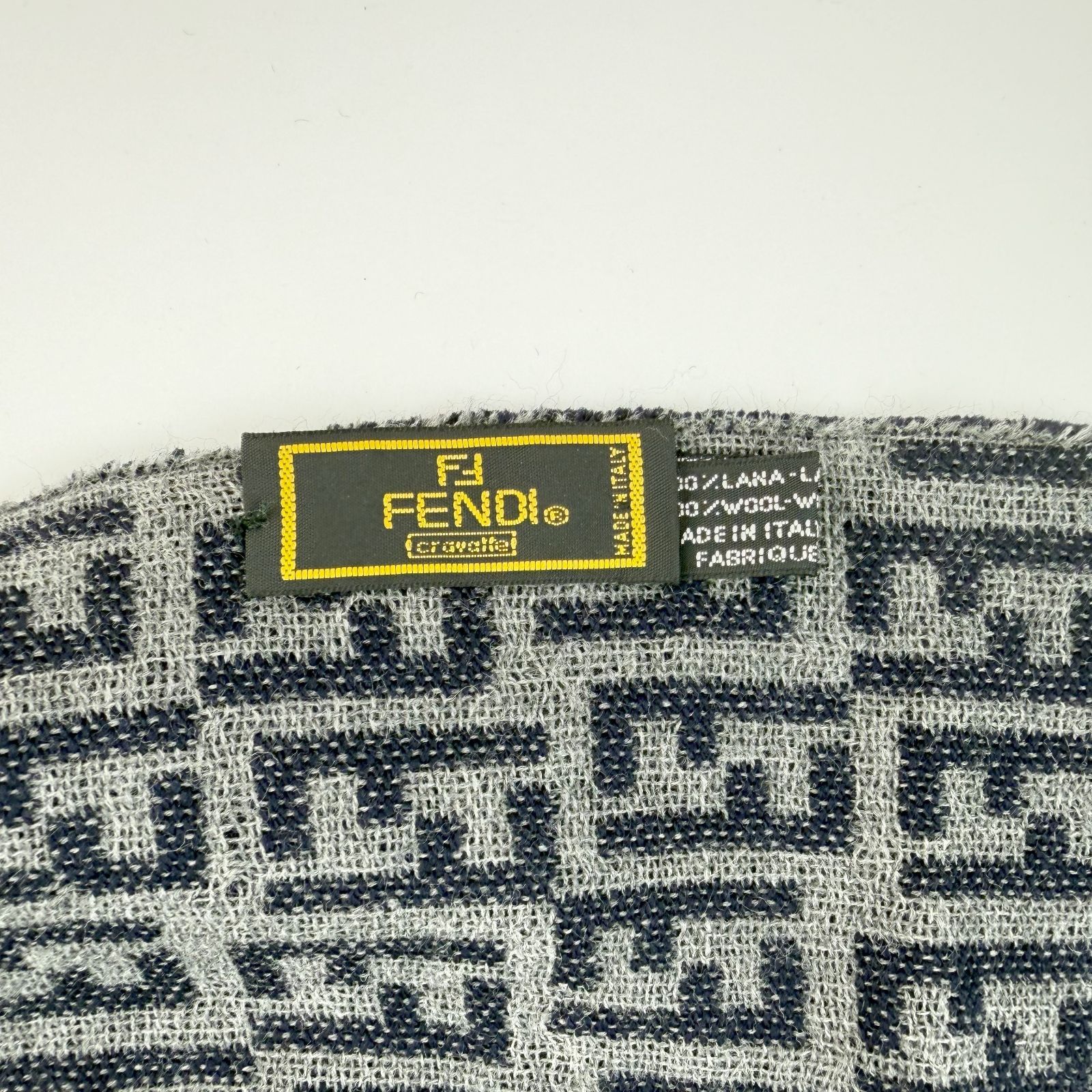中古】FENDI フェンディ ズッカ FFモノグラム リバーシブル マフラー