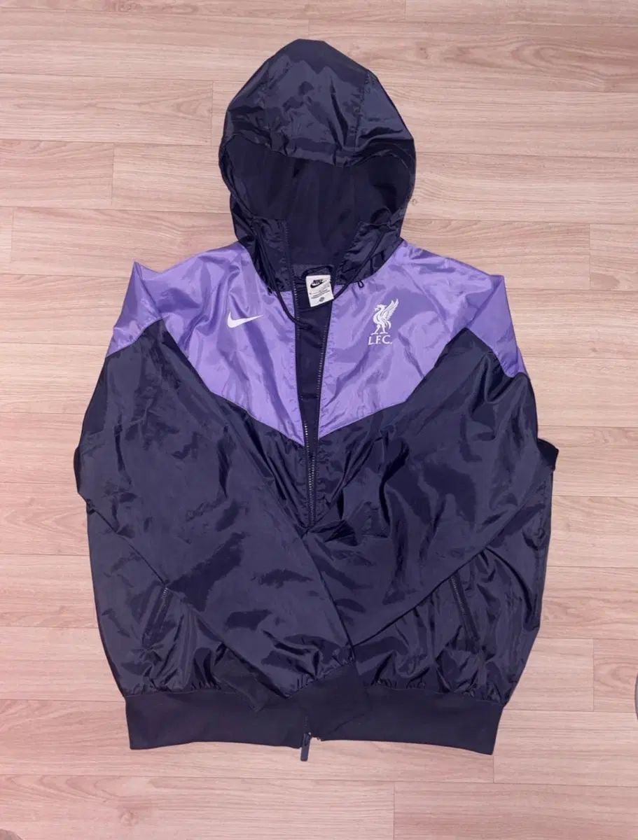 M NIKE リヴァプール ウィンドランナー ウィンドブレーカー 11,466円