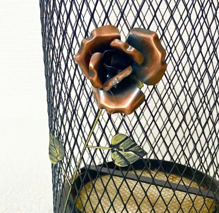 アンティーク調 薔薇 傘立て アイアンメッシュ 昭和レトロ 高さ約57.5cm アンティーク調 薔薇 傘立て アイアンメッシュ 昭和レトロ 高さ約57.5