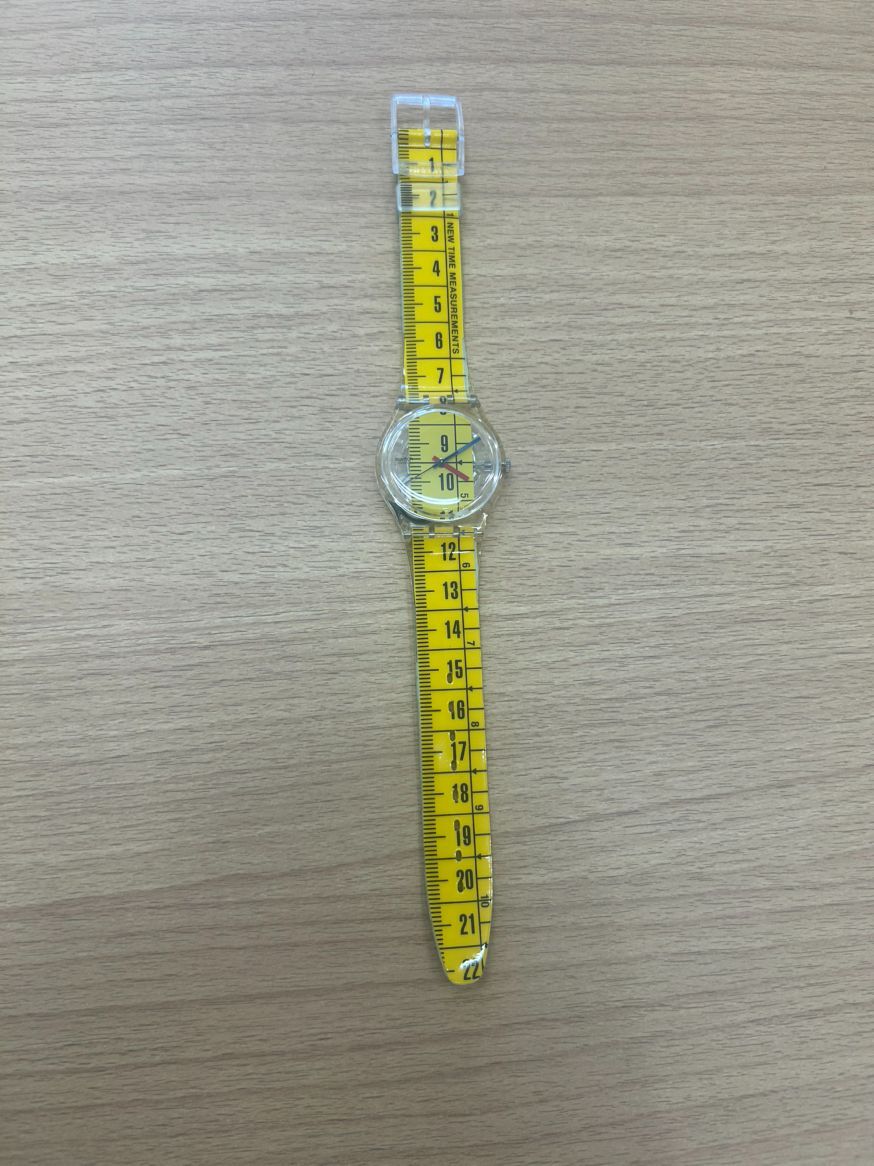 MN】希少 ファッション スウォッチ swatch METRICA GK263