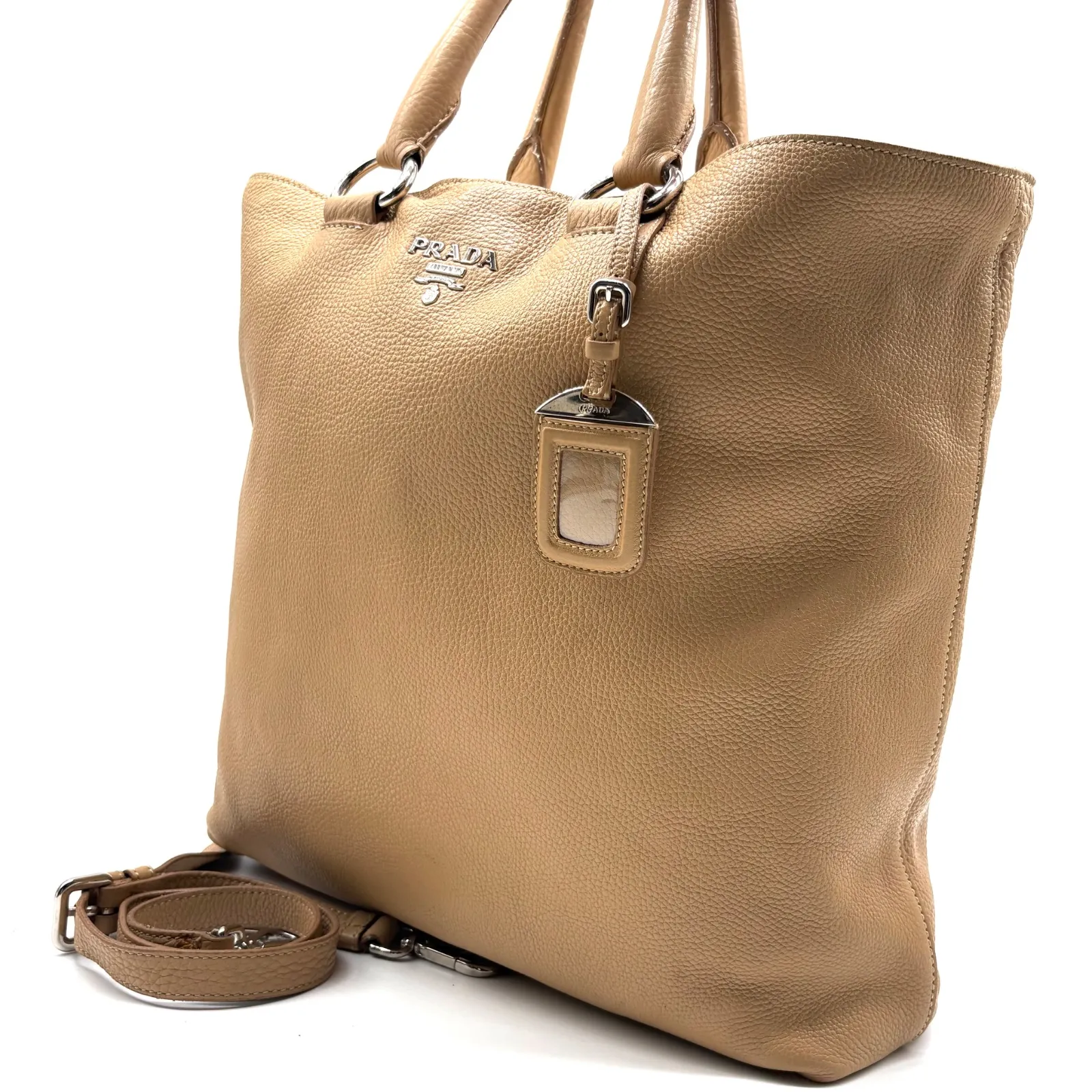 PRADA Vitello