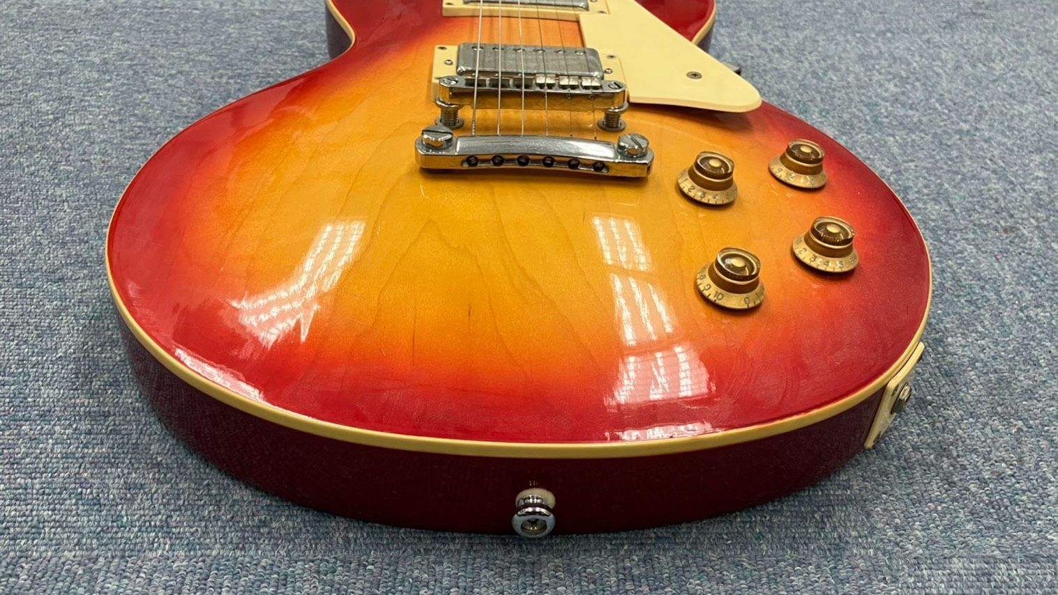O023-SA7-442 Barclay バークレー エレキギター レスポールタイプ 6弦